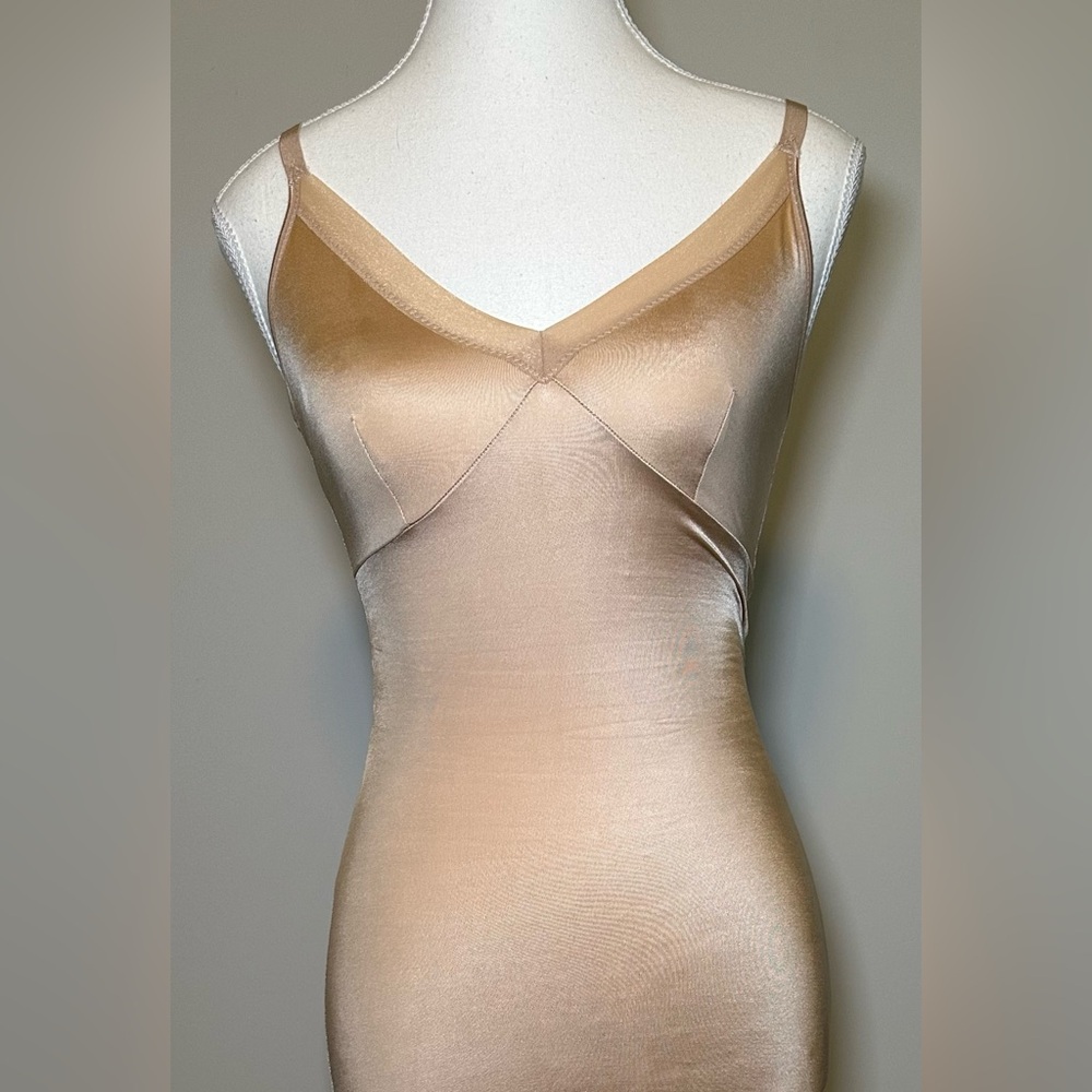 SPANX Shapewear Slip Dress Nude Beige‎ Smoothing Sculpting Slimming Midi Stretch